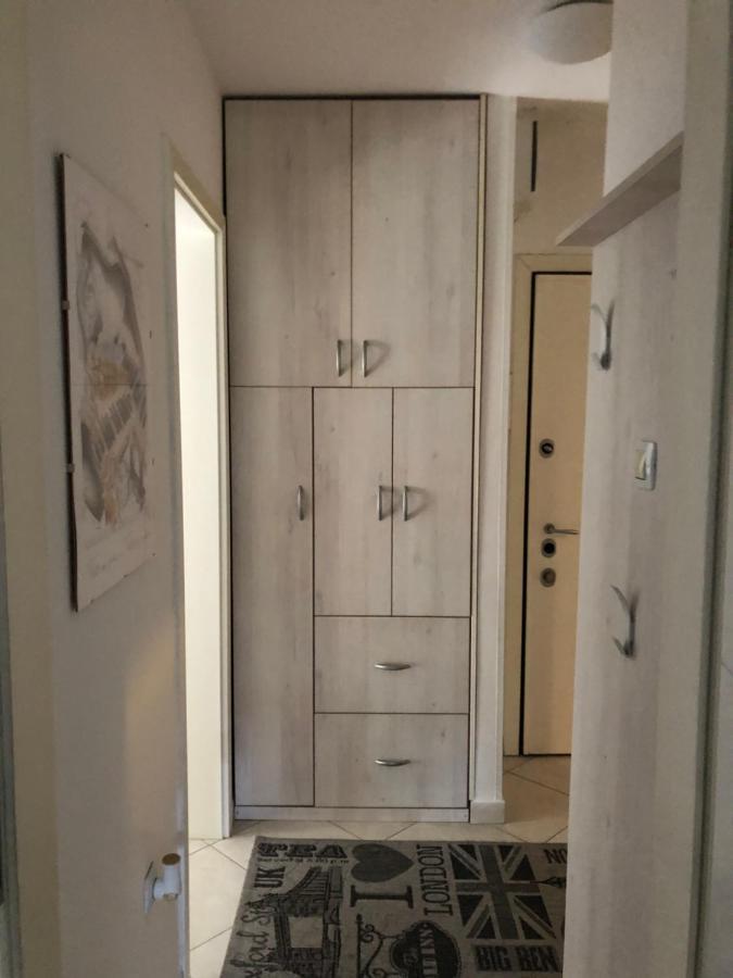 Apartment Sweet Dreams-Close To Zoo,Dinamo Stadium And The City Center Zagabria Esterno foto